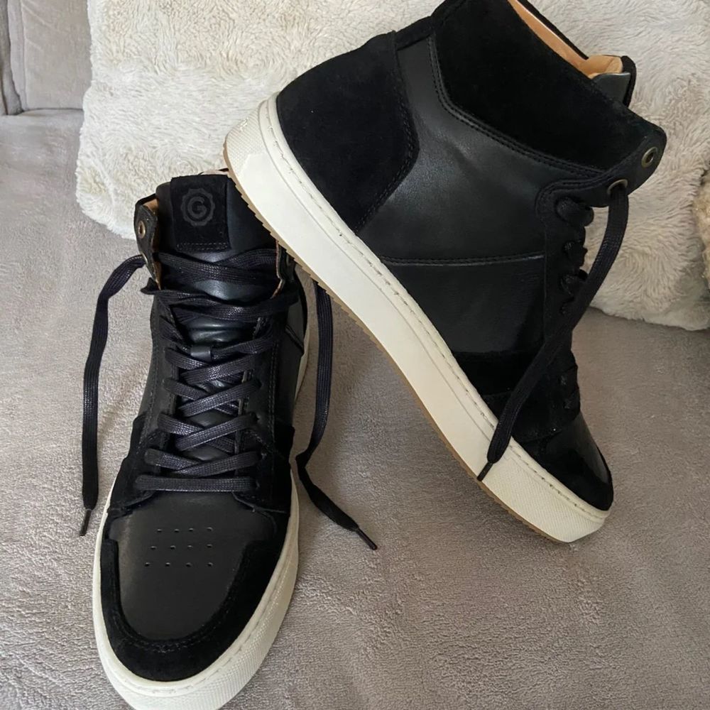 Greats Brooklyn High Top Black Leather and Suede Men’s Shoes 9.5 EUC